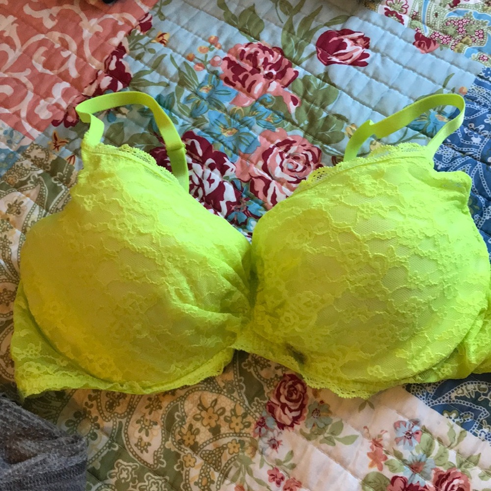 Neon yellow bra 38c
